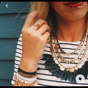 Stella and Dot 7-in-1 Plume Necklace
